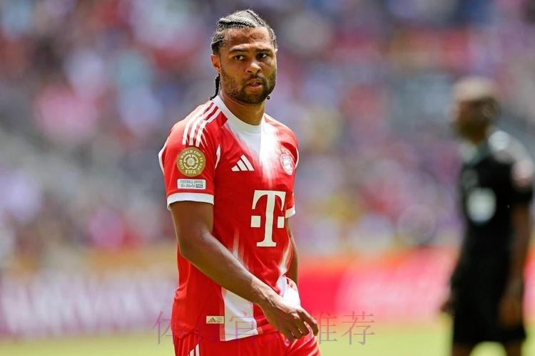 法尔克:阿拉巴劝说格纳布里加盟皇马 两人关系很好