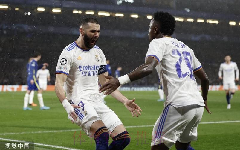 欧冠-本泽马戴帽!皇马3-1总分3-2逆转巴黎进8强